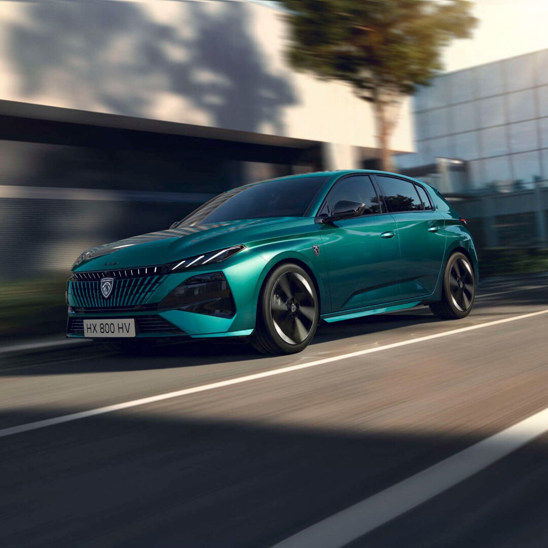 Vue de l'avant de la nouvelle PEUGEOT 308