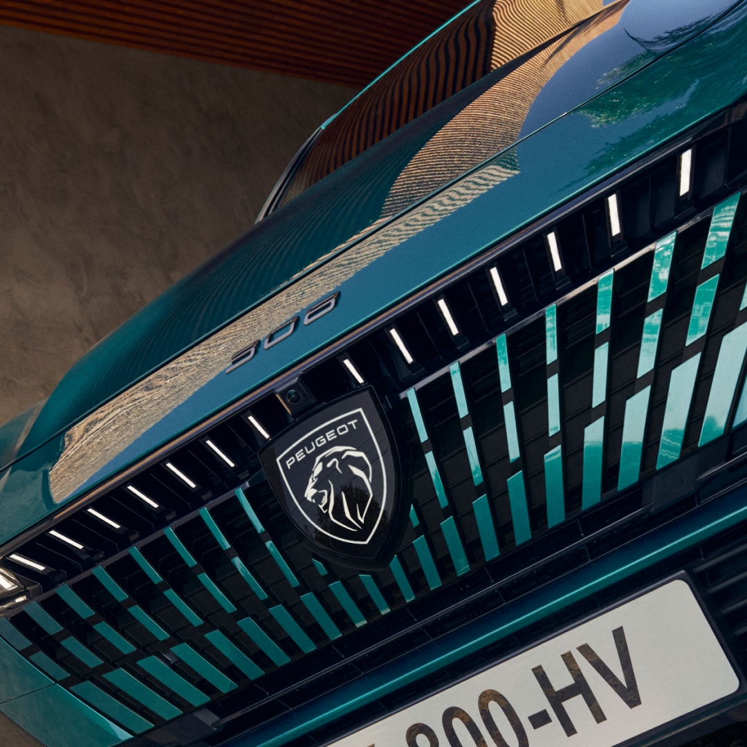 Nouvelle PEUGEOT E-308 face avant